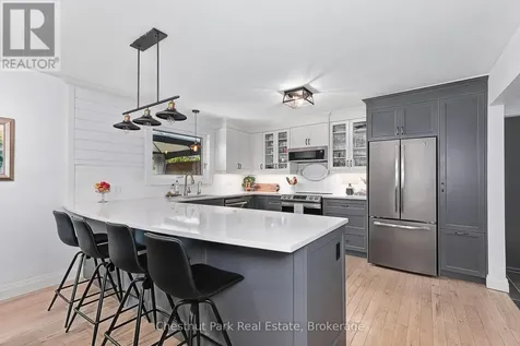 119 Hillcrest Drive Blue Mountains ON N0H 1J0