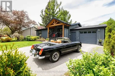 119 Hillcrest Drive Blue Mountains ON N0H 1J0