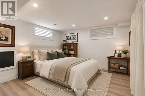119 Hillcrest Drive Blue Mountains ON N0H 1J0