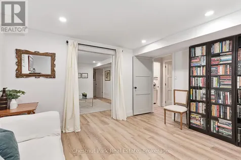 119 Hillcrest Drive Blue Mountains ON N0H 1J0
