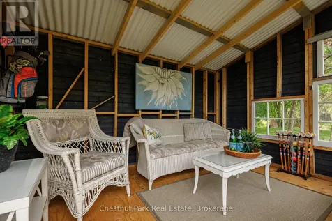 119 Hillcrest Drive Blue Mountains ON N0H 1J0