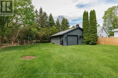 119 Hillcrest Drive Blue Mountains ON N0H 1J0