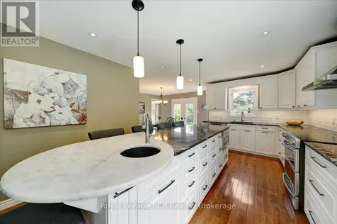 303 6th Avenue West Owen Sound ON N4K 6H9
