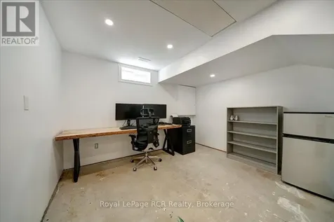 303 6th Avenue West Owen Sound ON N4K 6H9