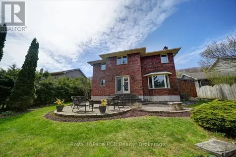 303 6th Avenue West Owen Sound ON N4K 6H9