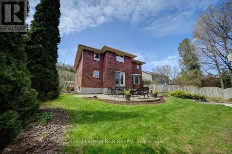 303 6th Avenue West Owen Sound ON N4K 6H9
