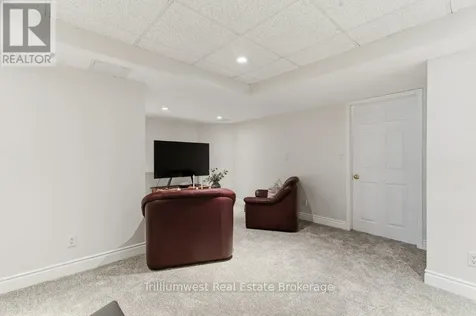 32 Sunset Drive Woolwich ON N0B 2V0