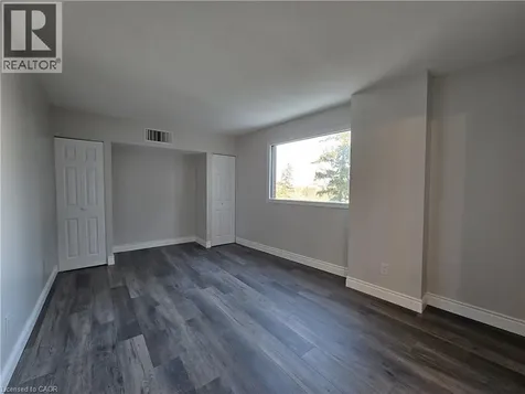 260 Sheldon Avenue North Kitchener ON N2H 6P2