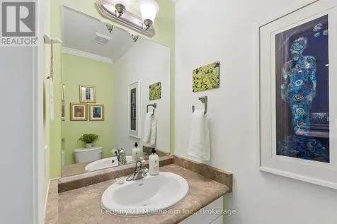 13 Conservation Way Collingwood ON L9Y 0G9
