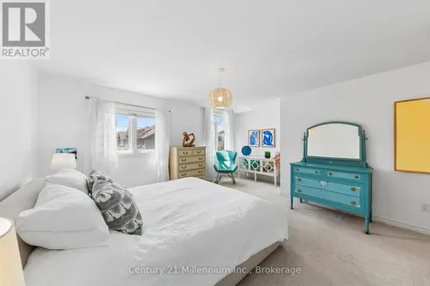 13 Conservation Way Collingwood ON L9Y 0G9