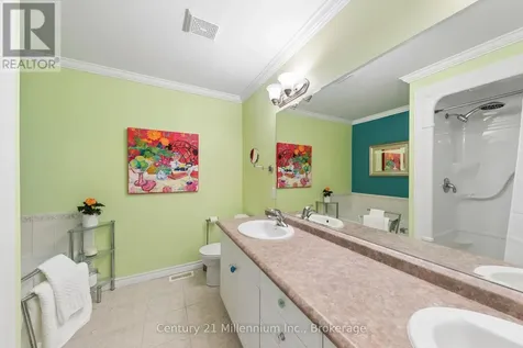 13 Conservation Way Collingwood ON L9Y 0G9