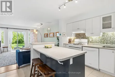 13 Conservation Way Collingwood ON L9Y 0G9