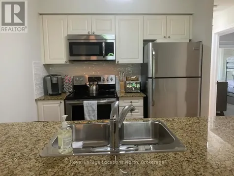 1 Brandy Lane Drive Collingwood ON L9Y 0X4