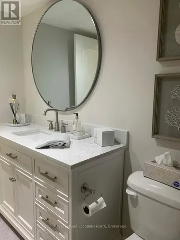 1 Brandy Lane Drive Collingwood ON L9Y 0X4