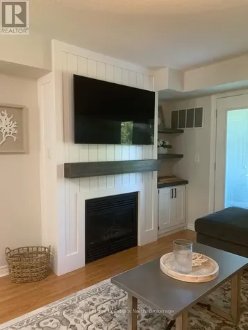 1 Brandy Lane Drive Collingwood ON L9Y 0X4