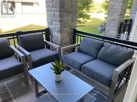 1 Brandy Lane Drive Collingwood ON L9Y 0X4