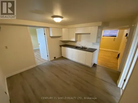 1336A Alfred Street Cornwall ON K6J 4Z8
