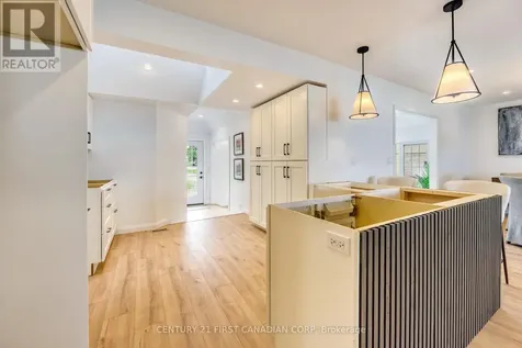 3877 St Clair Parkway St. Clair ON N0P 2B0