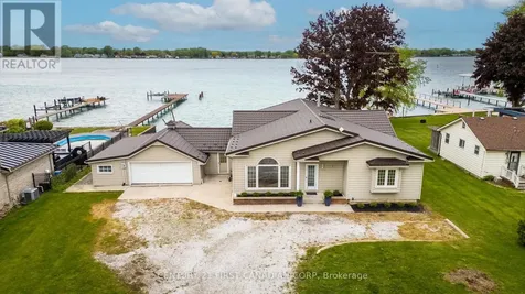 3877 St Clair Parkway St. Clair ON N0P 2B0