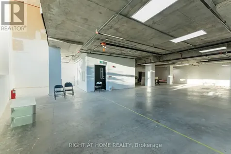 1637 Bank Street Ottawa ON K1V 7Y9