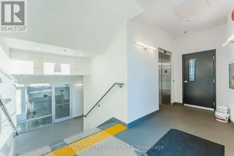 1637 Bank Street Ottawa ON K1V 7Y9