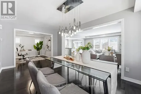 24 Pondhawk Way Ottawa ON K2J 5Z2