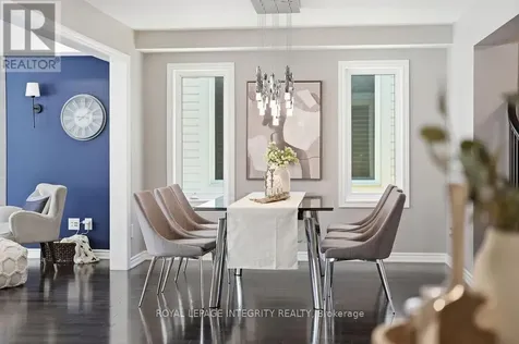 24 Pondhawk Way Ottawa ON K2J 5Z2