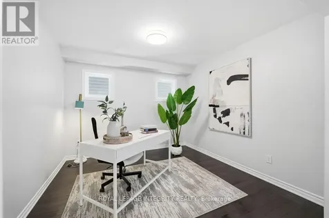 24 Pondhawk Way Ottawa ON K2J 5Z2
