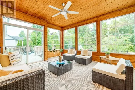 10 Beechgrove Gardens Ottawa ON K2S 1W5