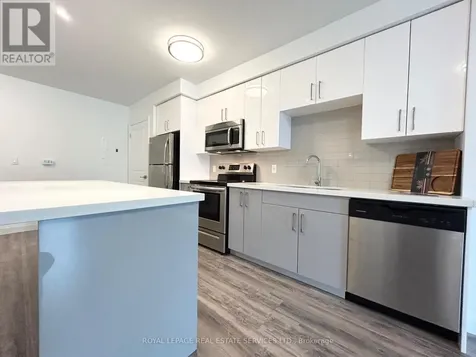460B Belmont Avenue West Kitchener ON N2M 0B3