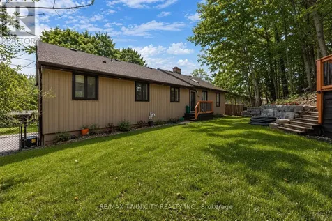 530 Fountain Street South Cambridge ON N3H 1J3