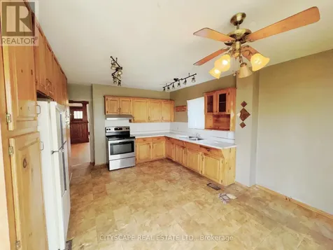 15 Humberstone Avenue Brantford ON N3S 7A4