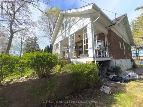 15 Humberstone Avenue Brantford ON N3S 7A4