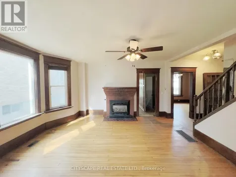 15 Humberstone Avenue Brantford ON N3S 7A4