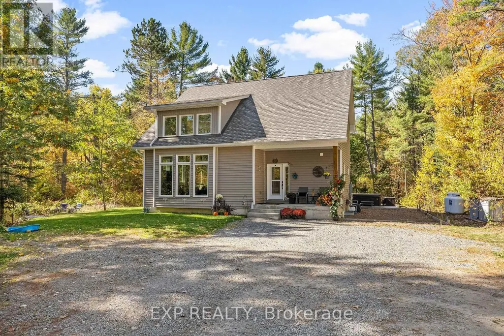427 Paugh Lake Road Madawaska Valley ON K0J 1B0