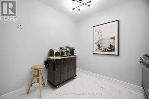 100 Bluevale Street North Waterloo ON N2J 4M9