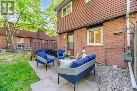 100 Bluevale Street North Waterloo ON N2J 4M9