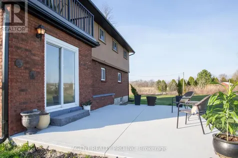 6571 Carroll Drive Southwest Middlesex ON N0L 1T0