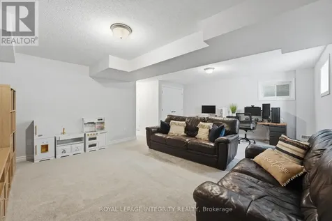 193 Equitation Circle Ottawa ON K0A 2Z0