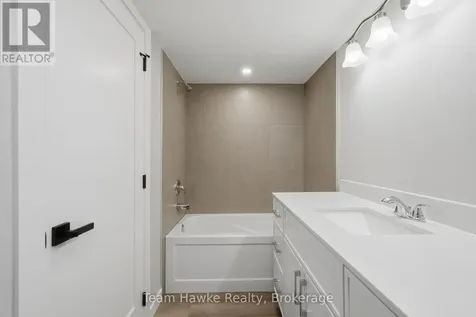 64 Matchedash Street South Orillia ON L3V 4W5