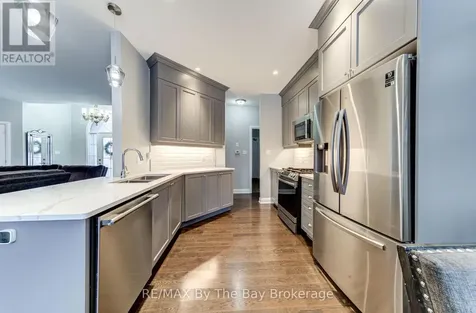 16 Walnut Drive Wasaga Beach ON L9Z 0A9