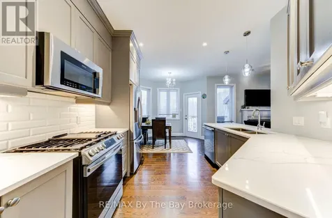 16 Walnut Drive Wasaga Beach ON L9Z 0A9