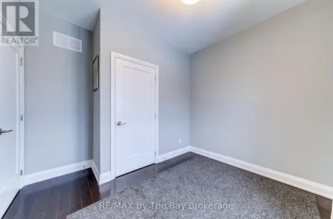 16 Walnut Drive Wasaga Beach ON L9Z 0A9