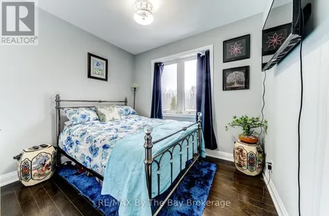 16 Walnut Drive Wasaga Beach ON L9Z 0A9