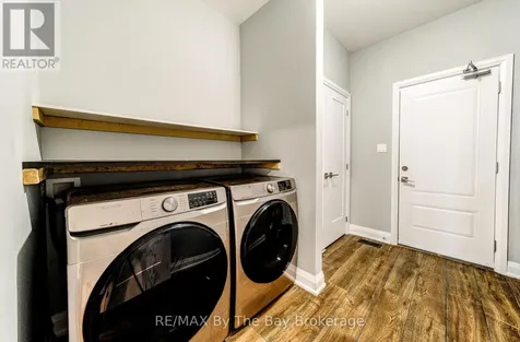 16 Walnut Drive Wasaga Beach ON L9Z 0A9