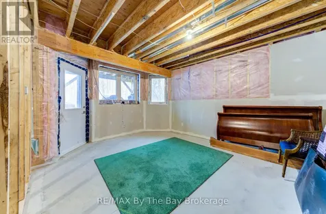 16 Walnut Drive Wasaga Beach ON L9Z 0A9