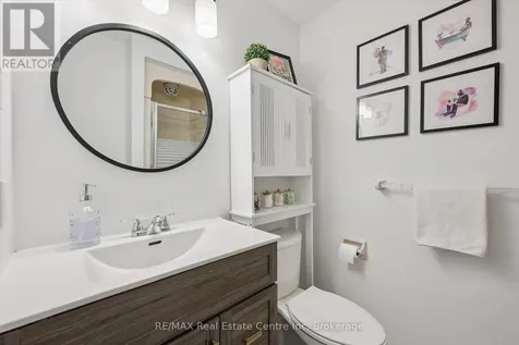 106 Woodlawn Road East Guelph (victoria North) ON N1E 1B7