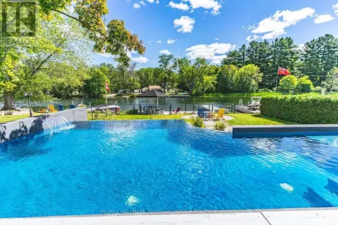 1657 Peninsula Point Road Severn ON P0E 1N0