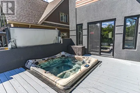 1657 Peninsula Point Road Severn ON P0E 1N0