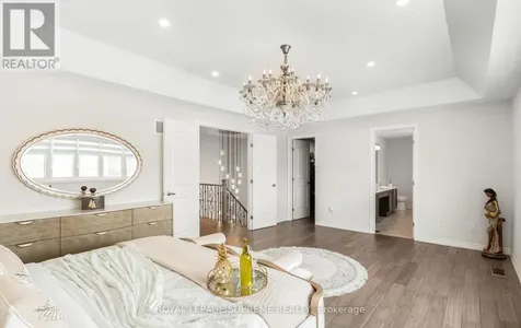 95 Selby Crescent Bradford West Gwillimbury ON L3Z 0V3